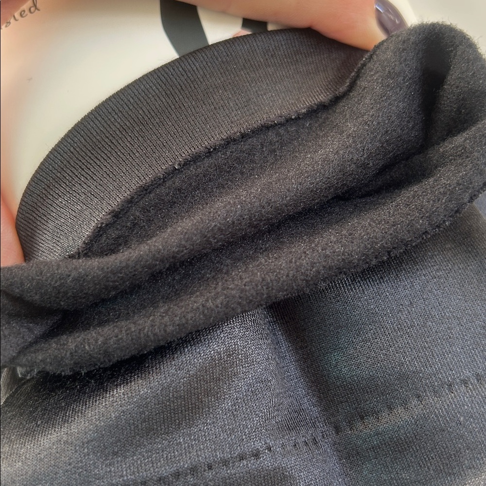 Fleece lined shiny seamless high waisted leggings - Picture 3 of 4